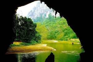 Hua Ma cave
